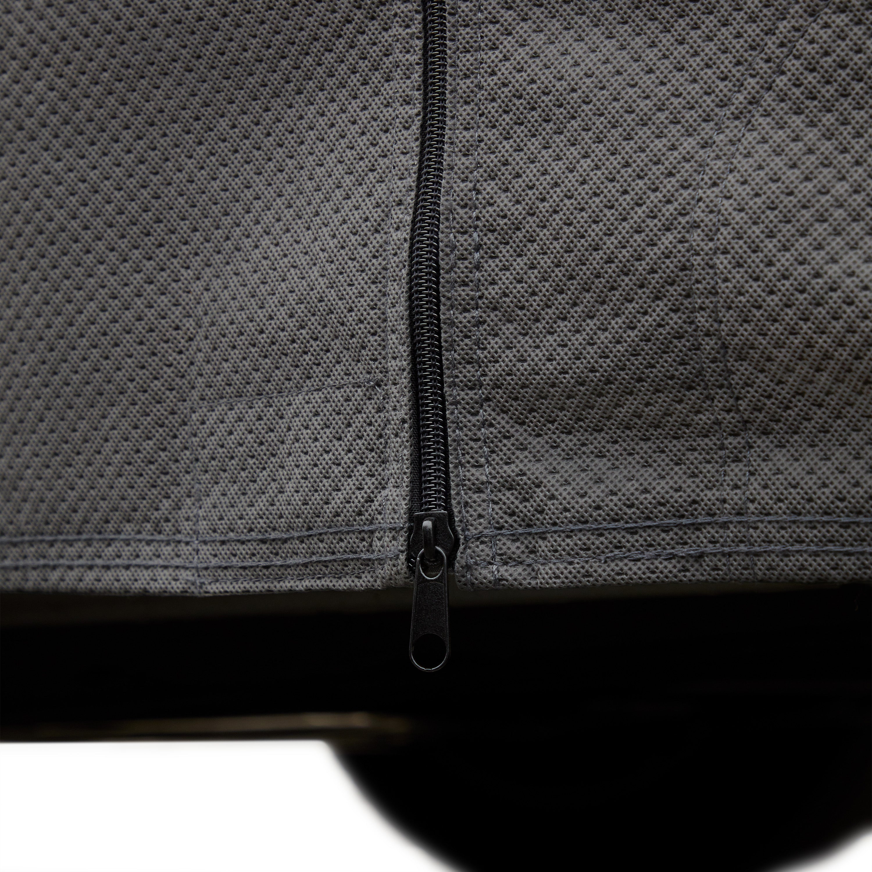 Auto_PP3_Detail_Zipper.jpg