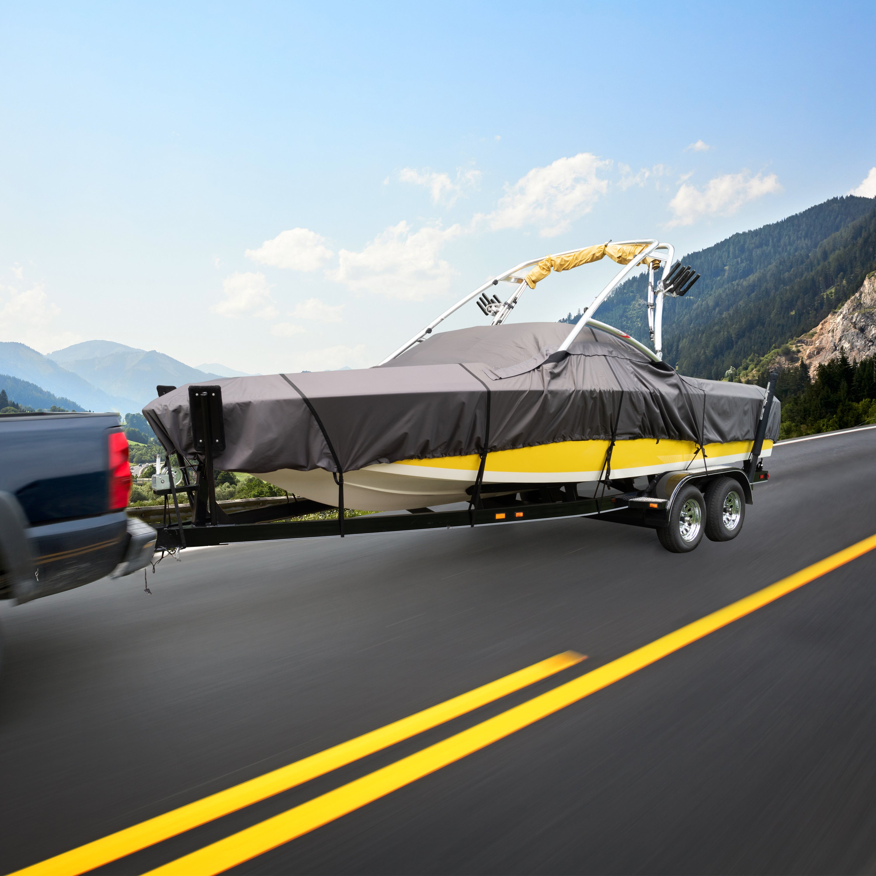 Boat_StormPro_Lifestyle 2.jpg