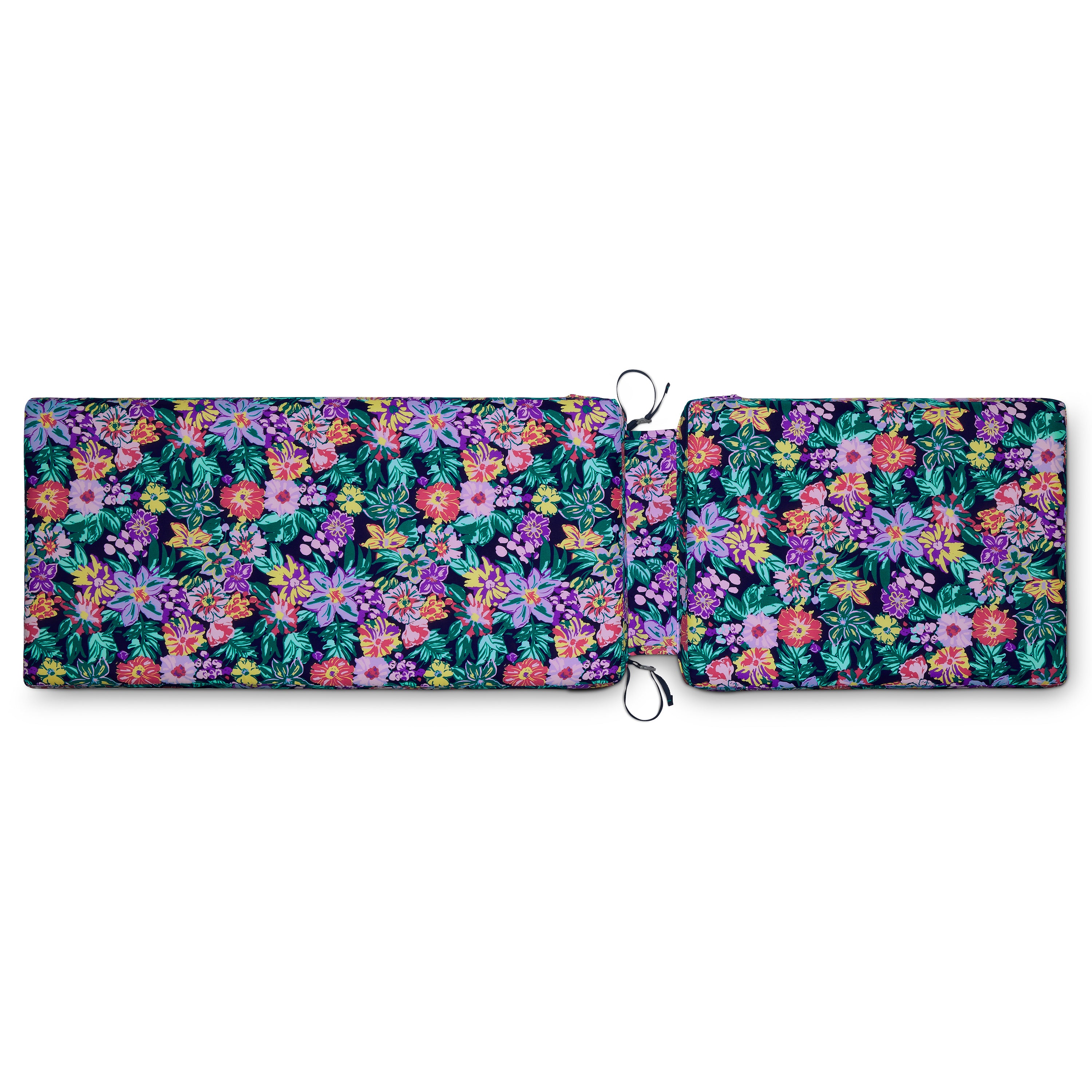 62-144_PATIO_VeraBradley_FoamCushions_ChaiseLounge_HappyBlooms_Flatlay_IMG.jpg