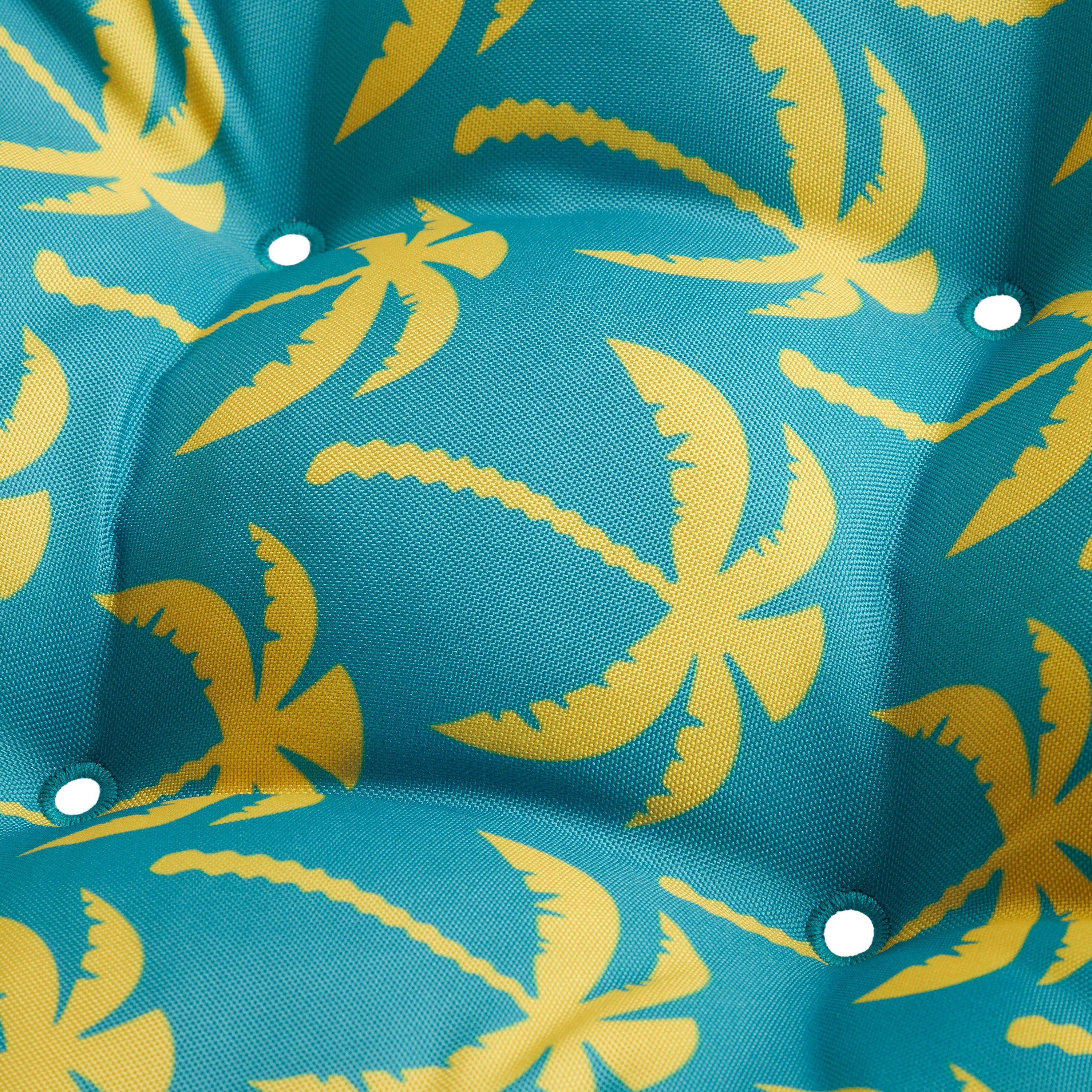 DCRCCH19195_Duck_OPP_SeatCushion_Detail_FabricSwatch_RealTeal_Palm.jpg
