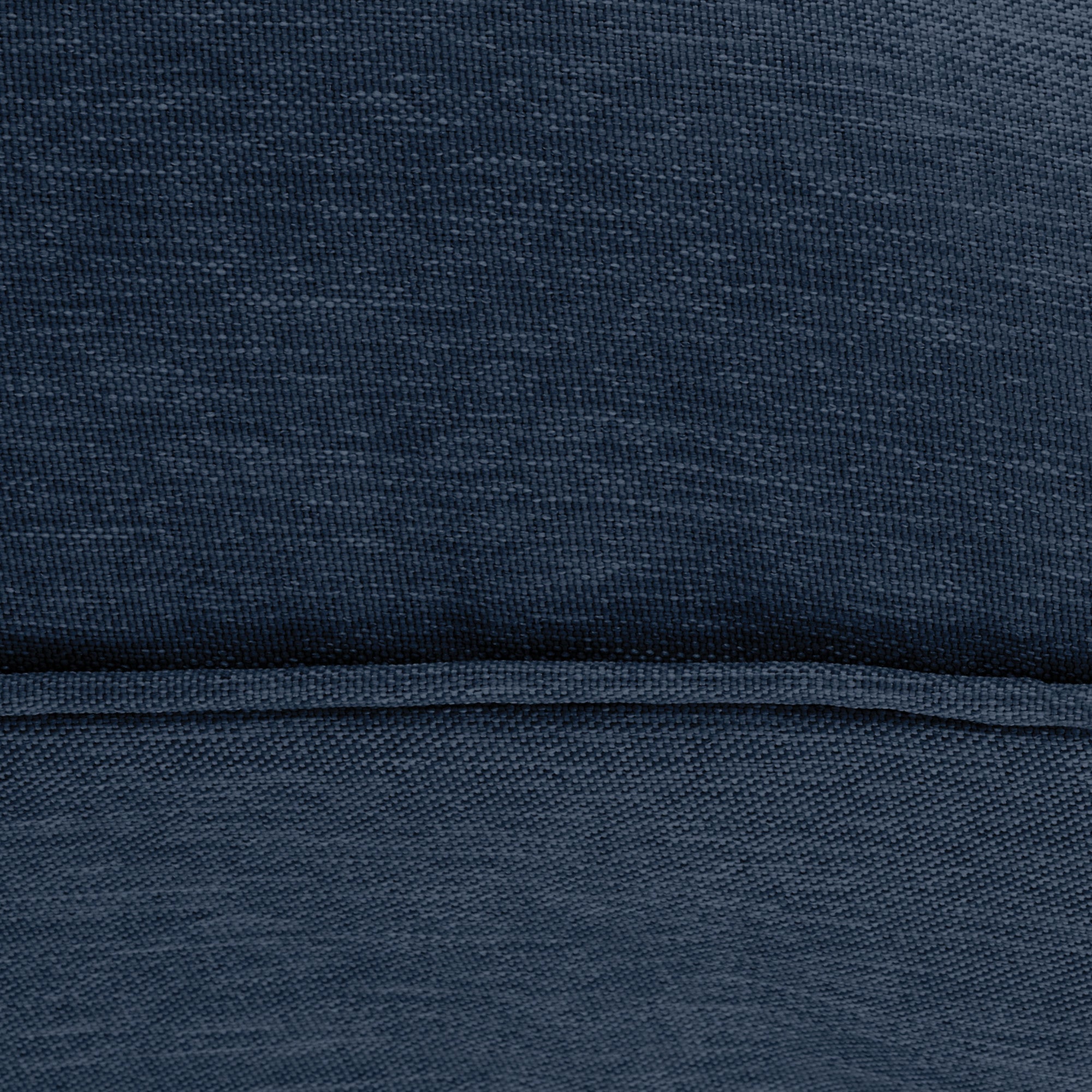 MontlakeCushion_PipingDetail_HeatherIndigo.jpg
