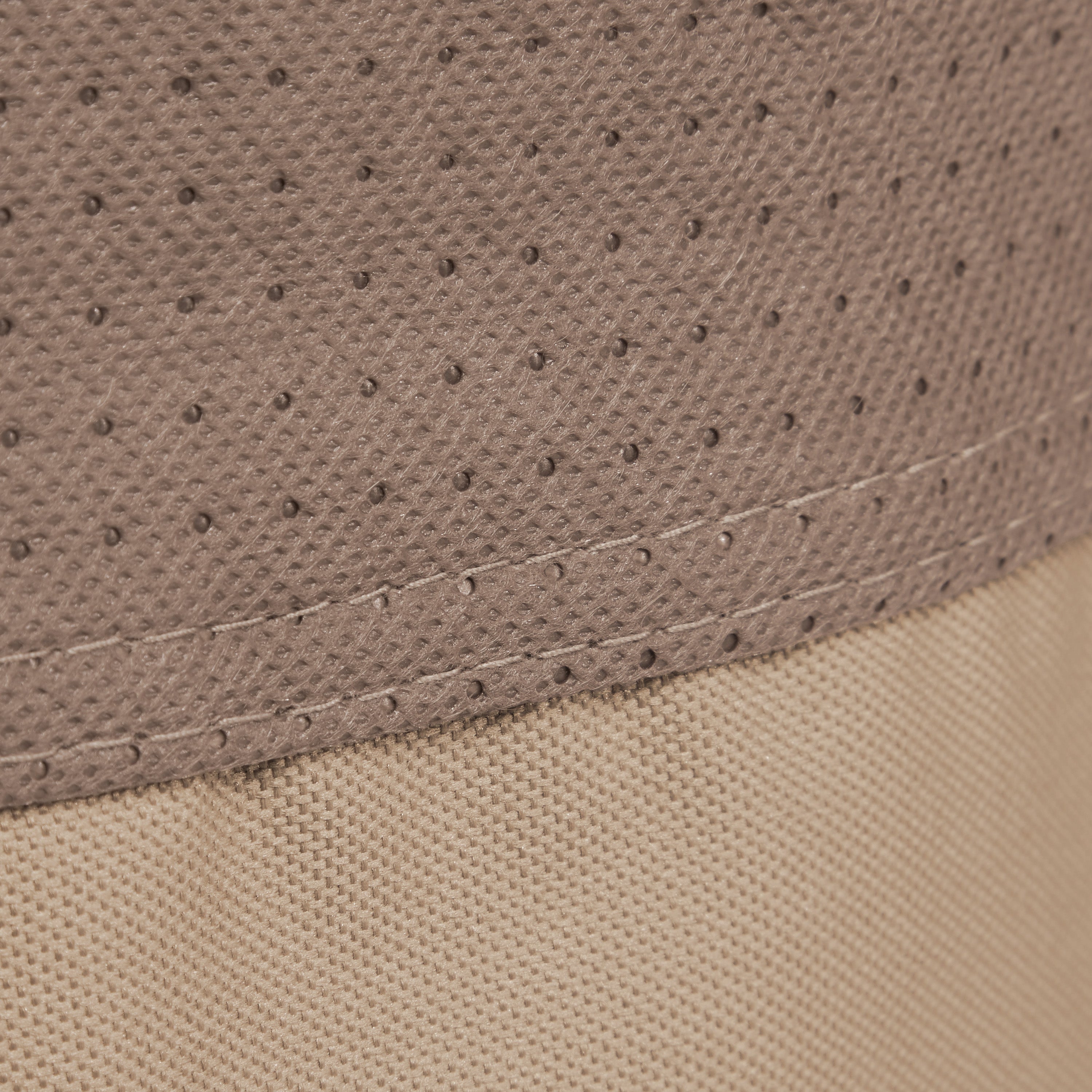 Duck_Elegant_Detail_DoubleStitch.jpg