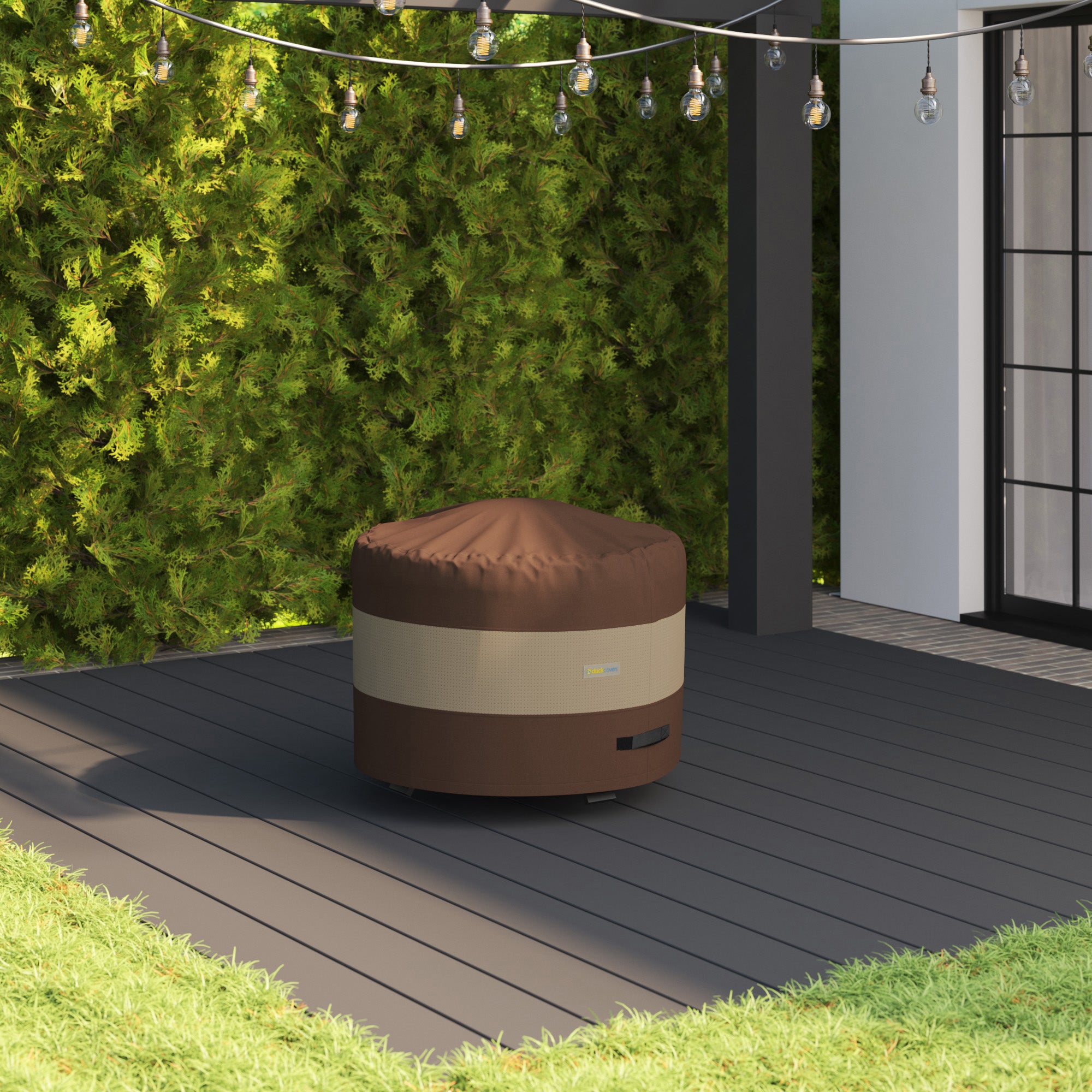 UFPR3620_PATIO_Duck_Ultimate_FirePit_Render_Lifestyle.jpg