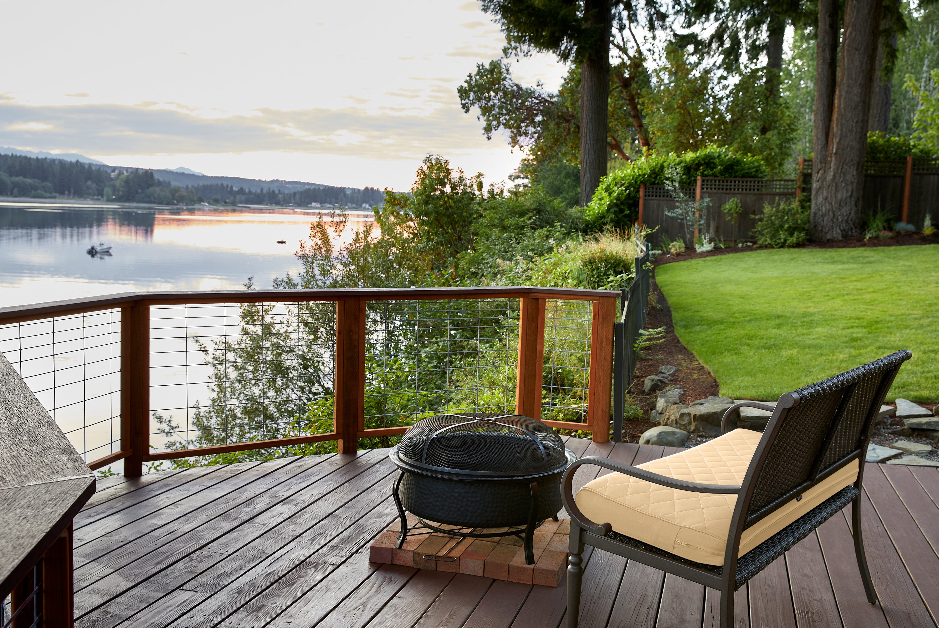 60-458_PAT_Montlake_QuiltedCushion_Bench_LifestyleSunset_Chamomile_V1_IMG.jpg