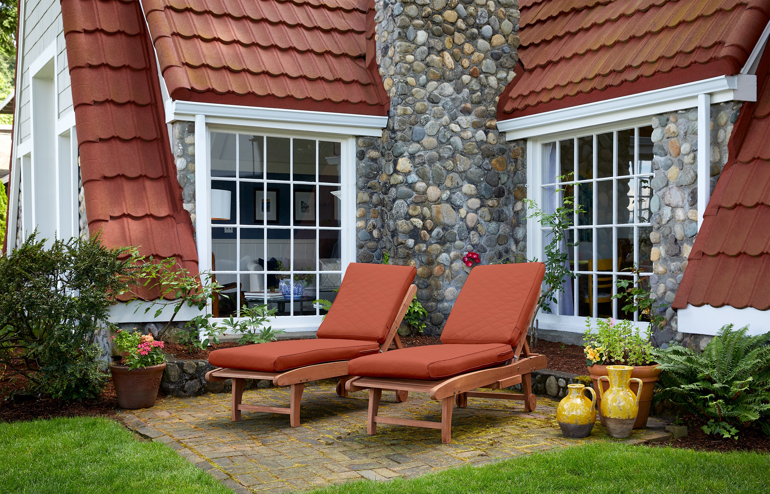 60-467_PAT_Montlake_QuiltedCushion_Chaise_Lifestyle_Spice_IMG.jpg