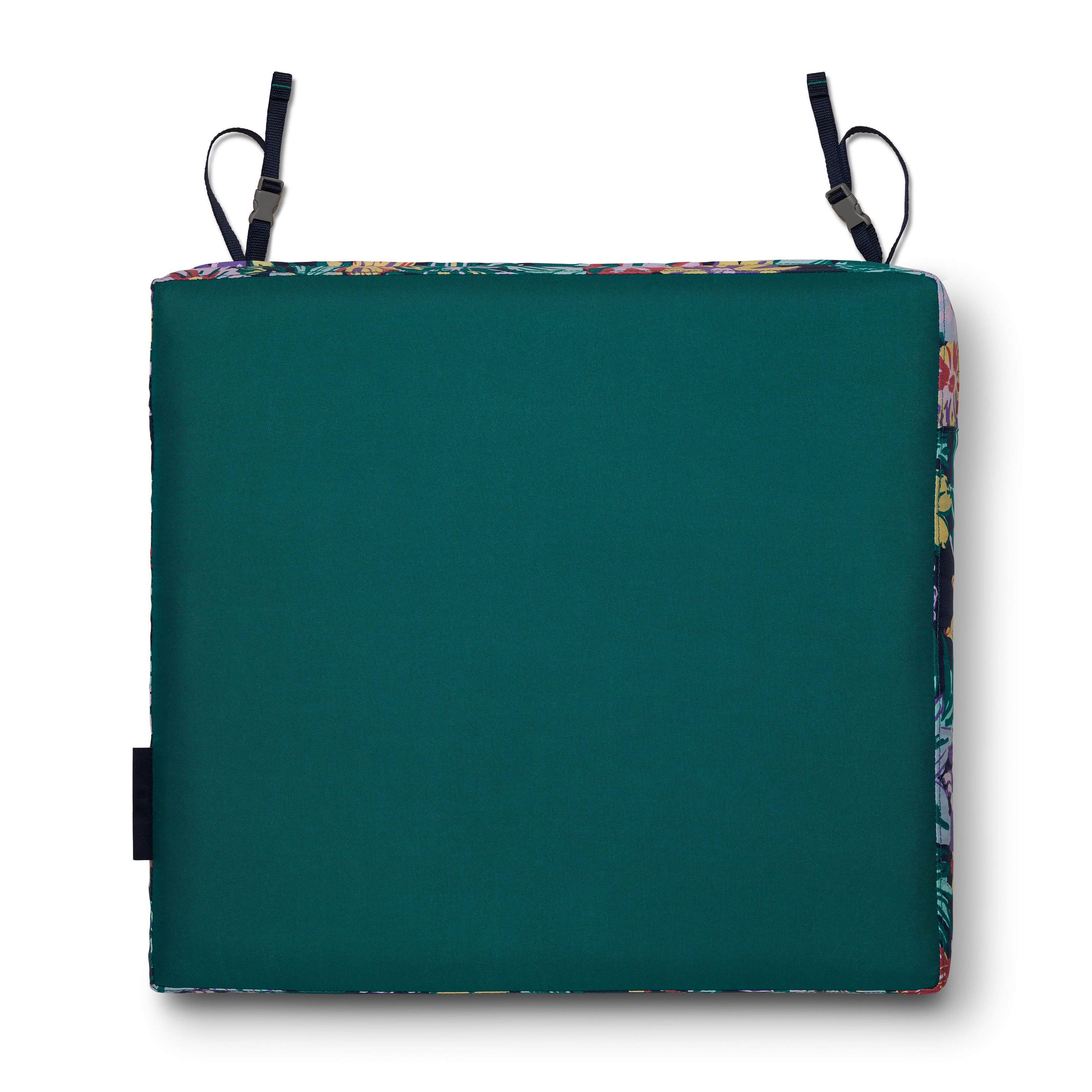 62-147_PATIO_VeraBradely_FoamSeatCushions_Flatlay_Back_HappyBlooms_IMG.jpg