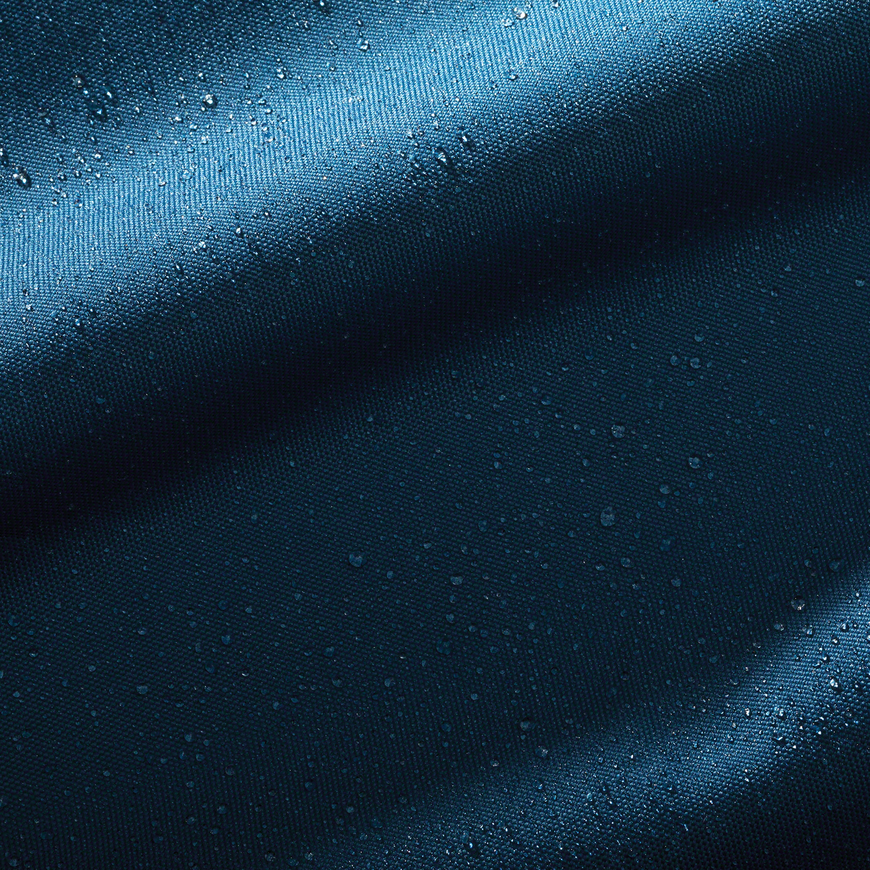 RavennaCushion_Detail_Fabric_Wet_EmpireBlue.jpg