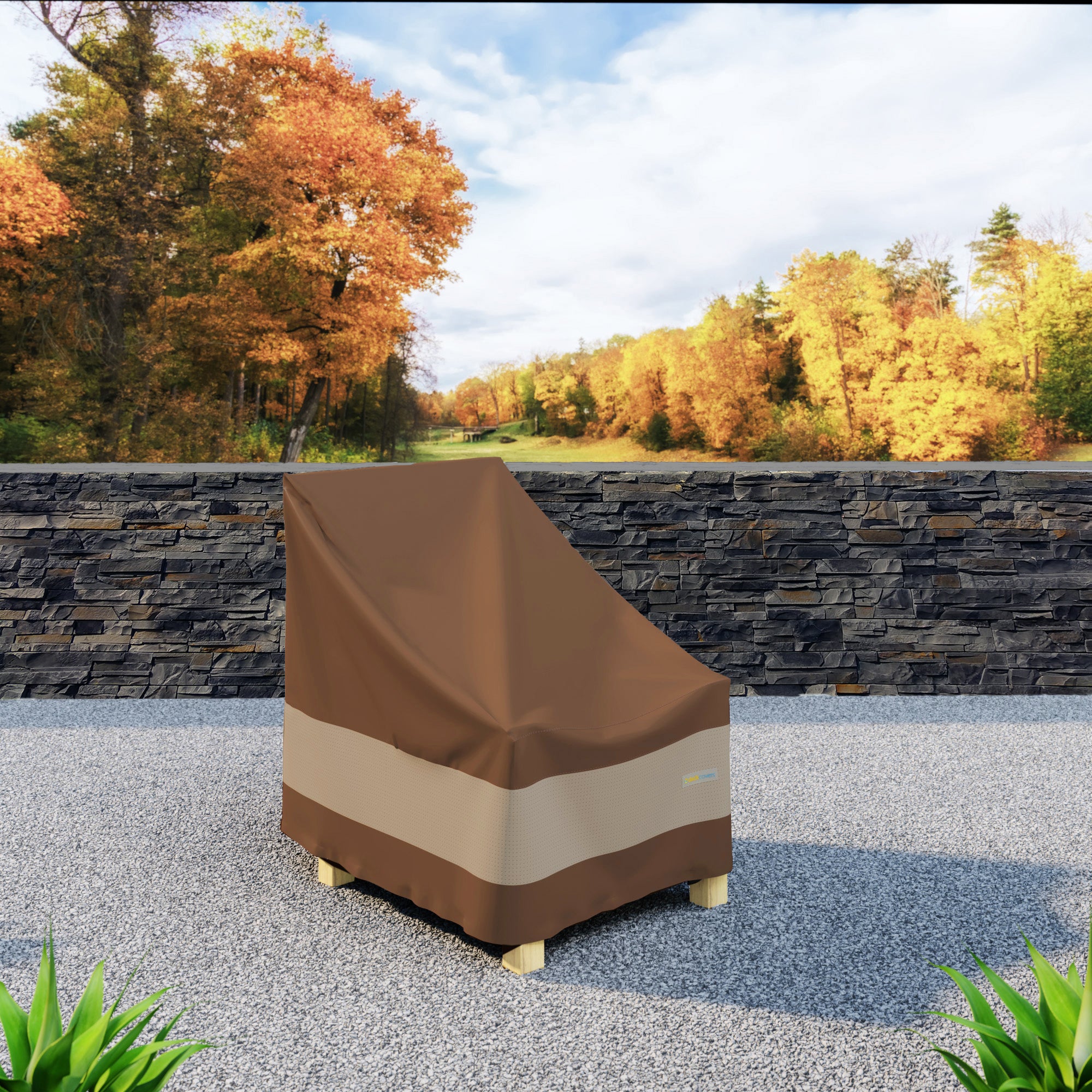 UCH323736_PATIO_Duck_Ultimate_PaitoChair_Render_V2_Lifestyle.jpg