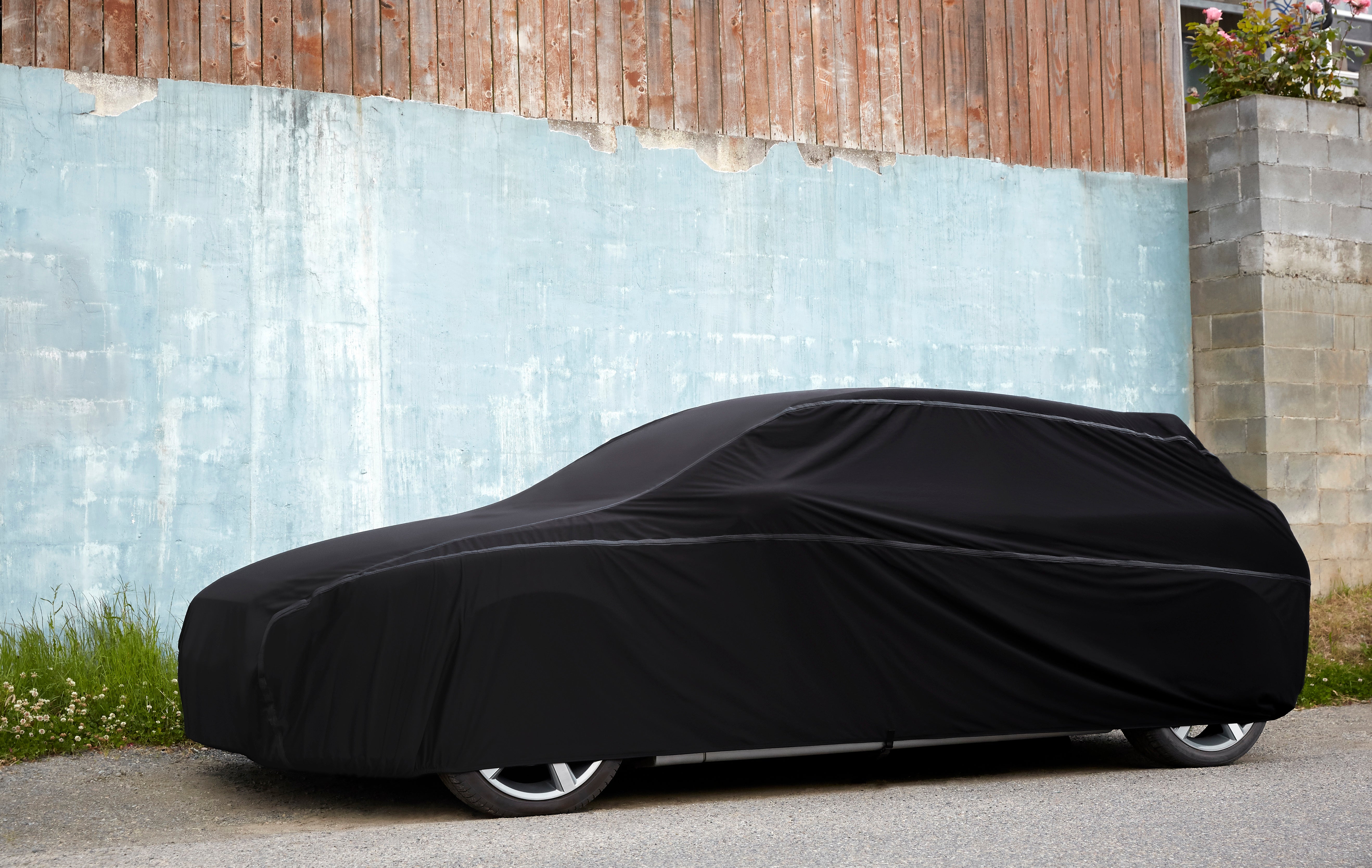 10-107_AUTO_CAOverdriveStretch_Hatch_Lifestyle_Main_Sm.jpg