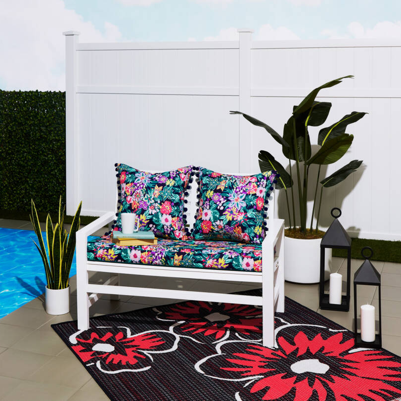 How To Choose The Best Outdoor Rug For You