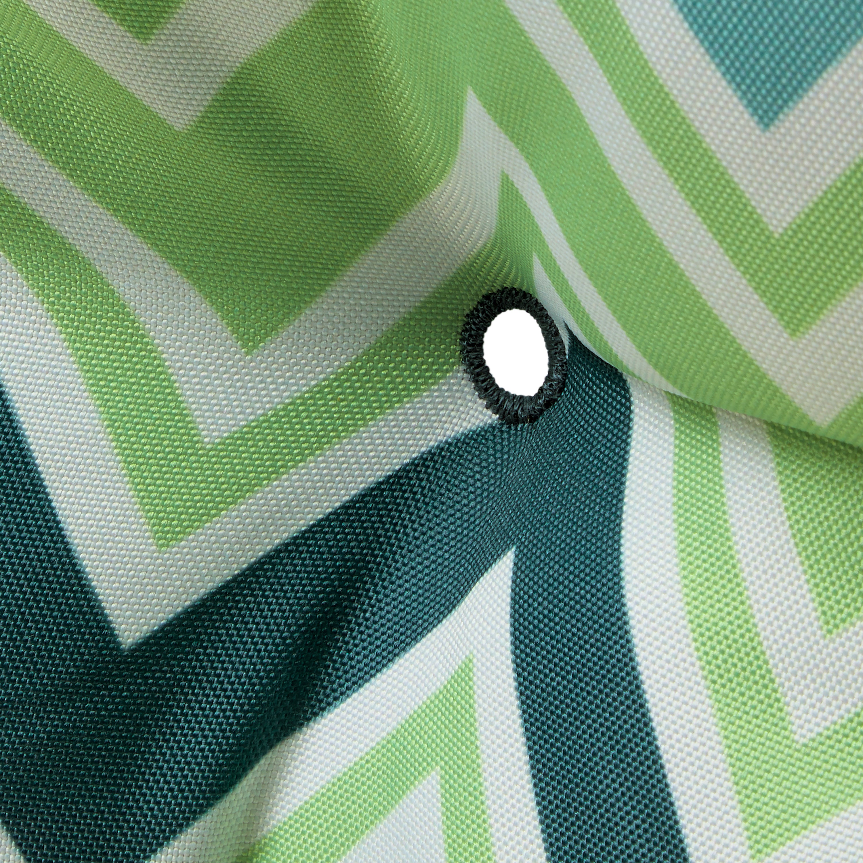 DCMMCH19195_Duck_OPP_SeatCushion_Detail_Grommet_MintMarine_Chevron.jpg