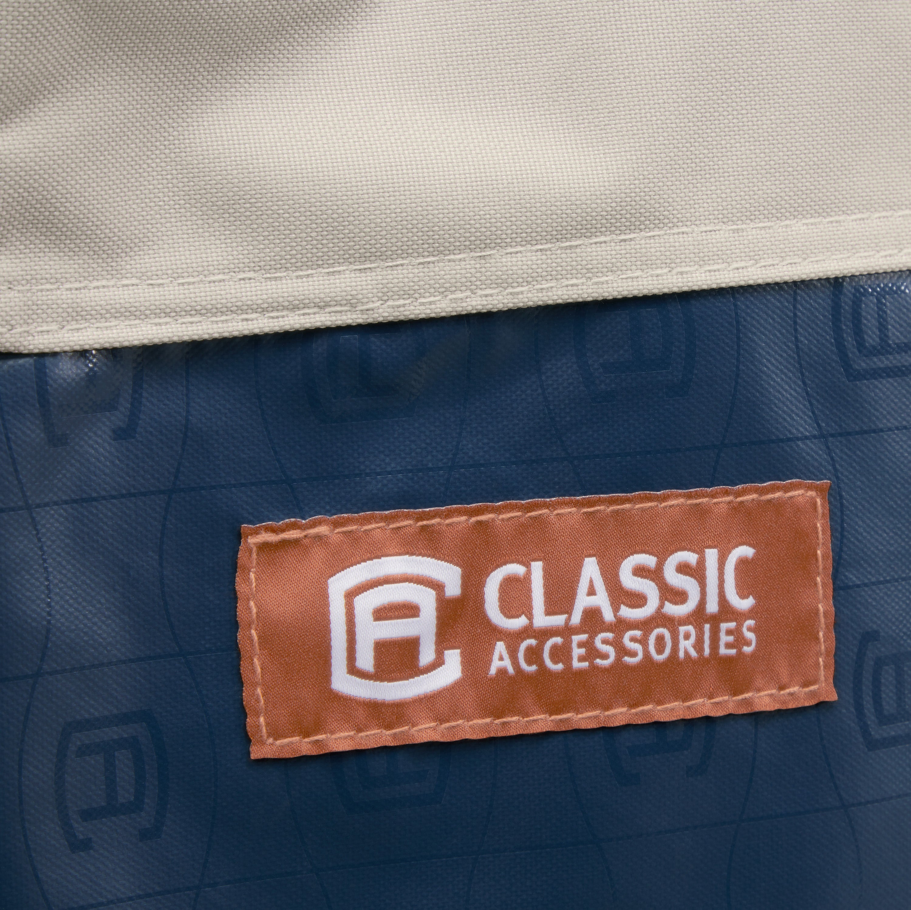 Mainland_Detail_LogoPatch.jpg