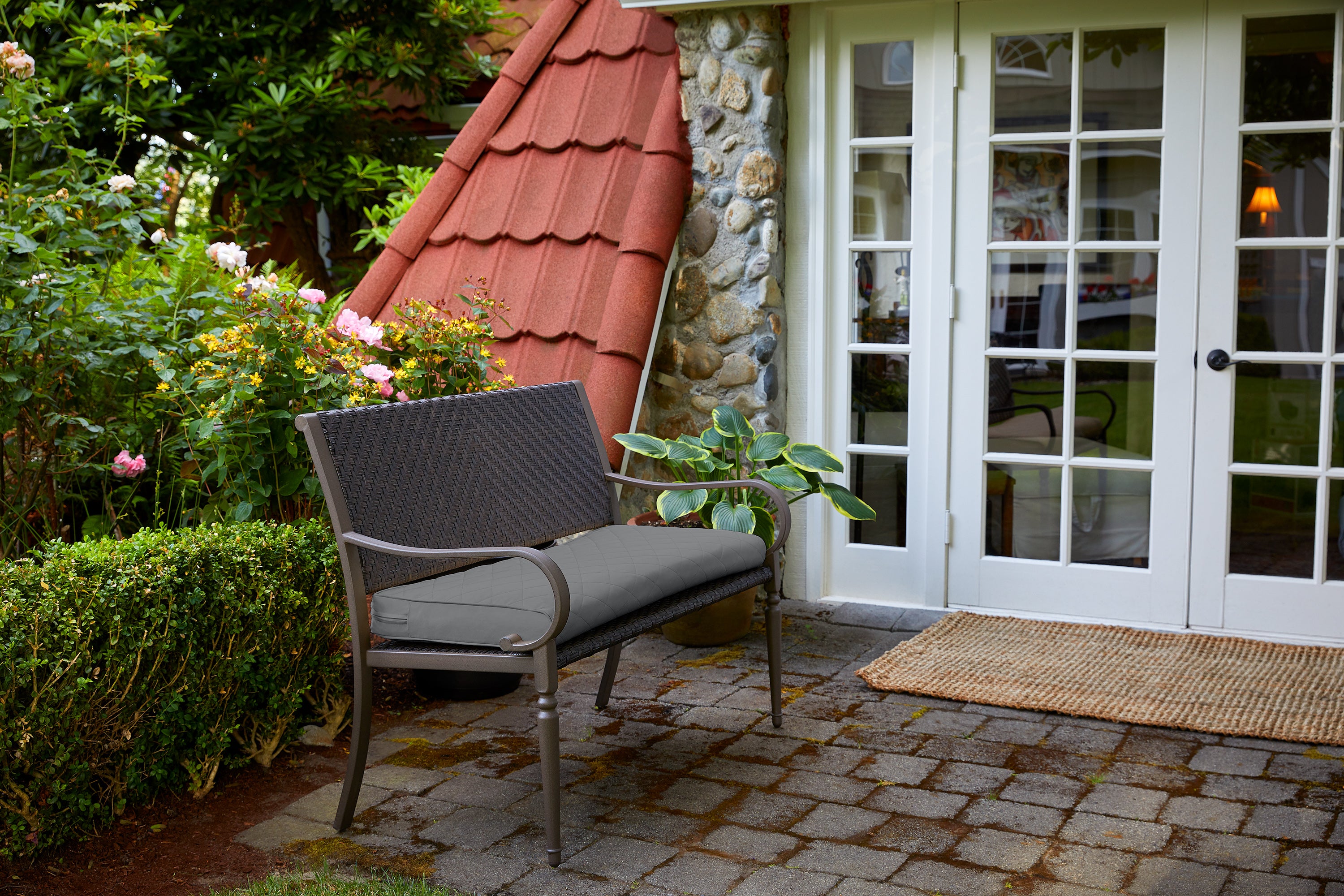 60-447_PAT_Montlake_QuiltedCushion_Bench_Lifestyle_Grey_IMG.jpg