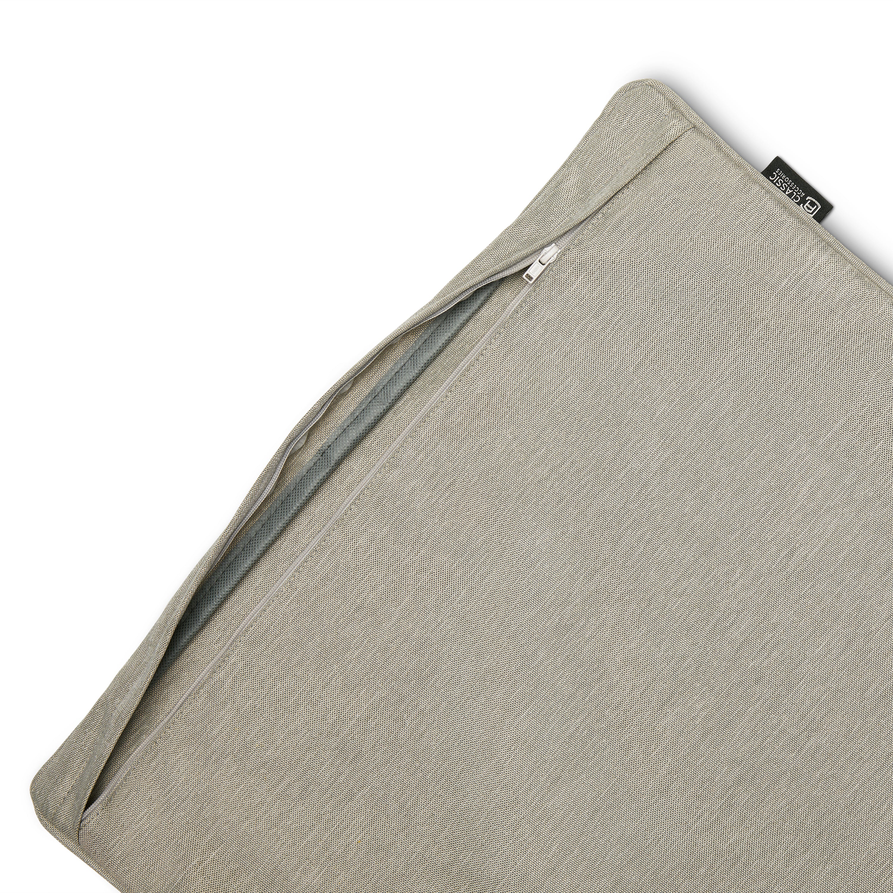56-473_PATIO_Montlake_AccentPillows_HeatherGrey_ZipperLogoSeam_Detail.jpg