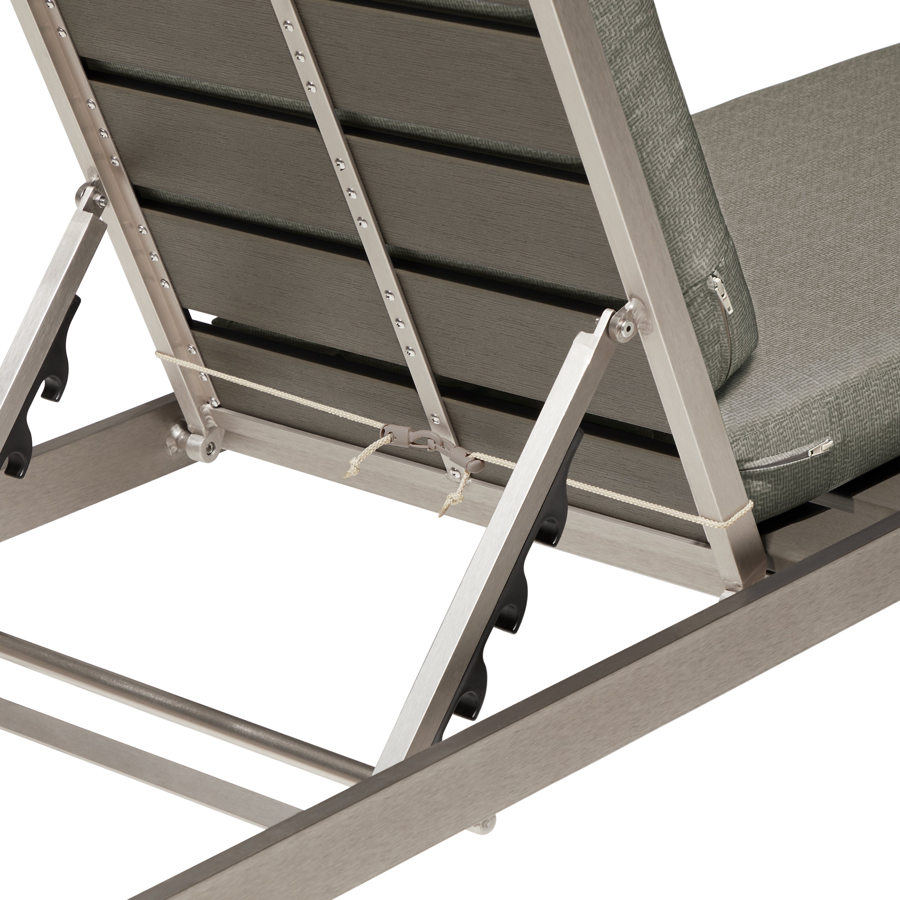 Duck_Weekend_Cushion_Chaise_Detail_Strap_BackAttachment_Moonrock.jpg