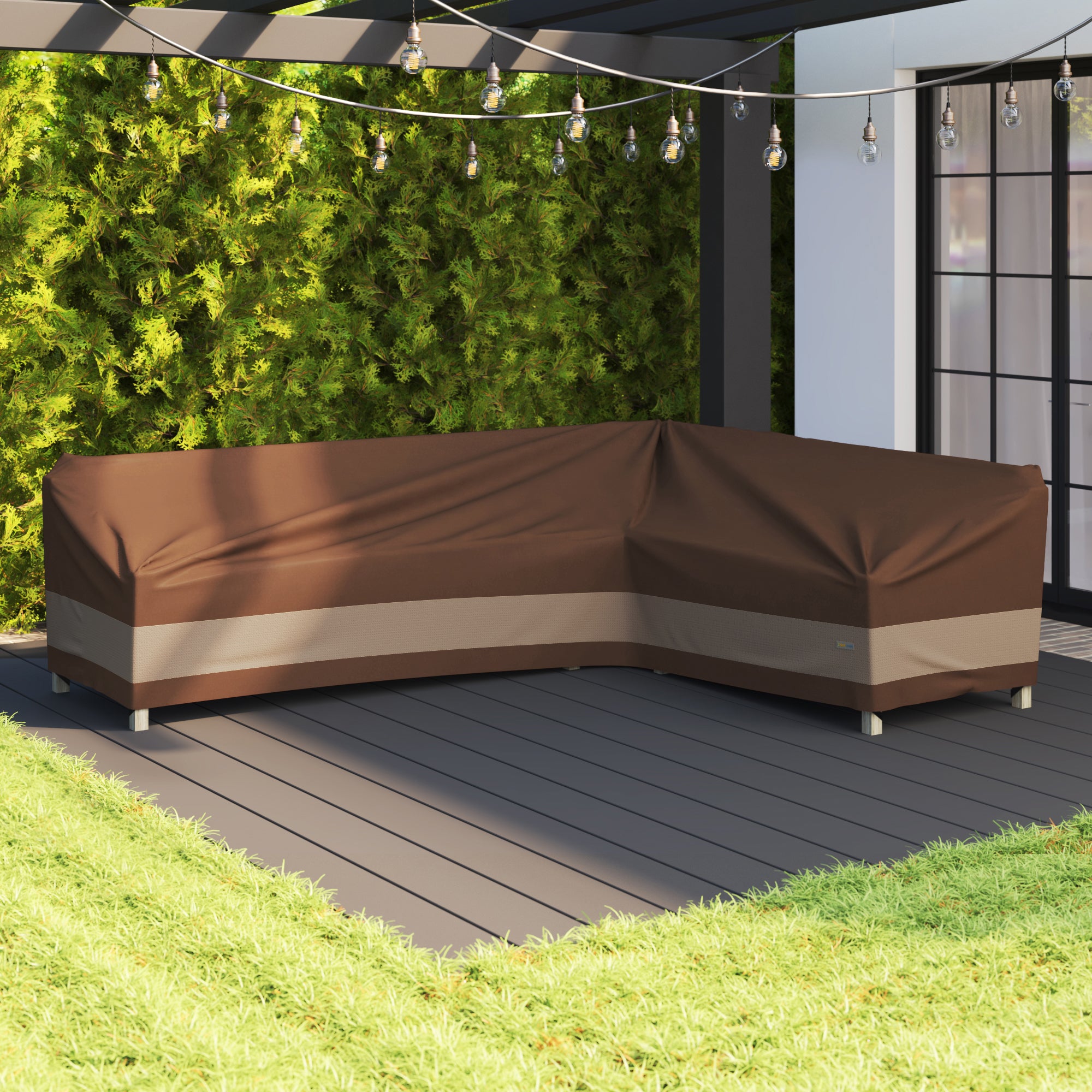 USC085106_PATIO_Duck_Ultimate_Sectional_Render_Lifestyle.jpg