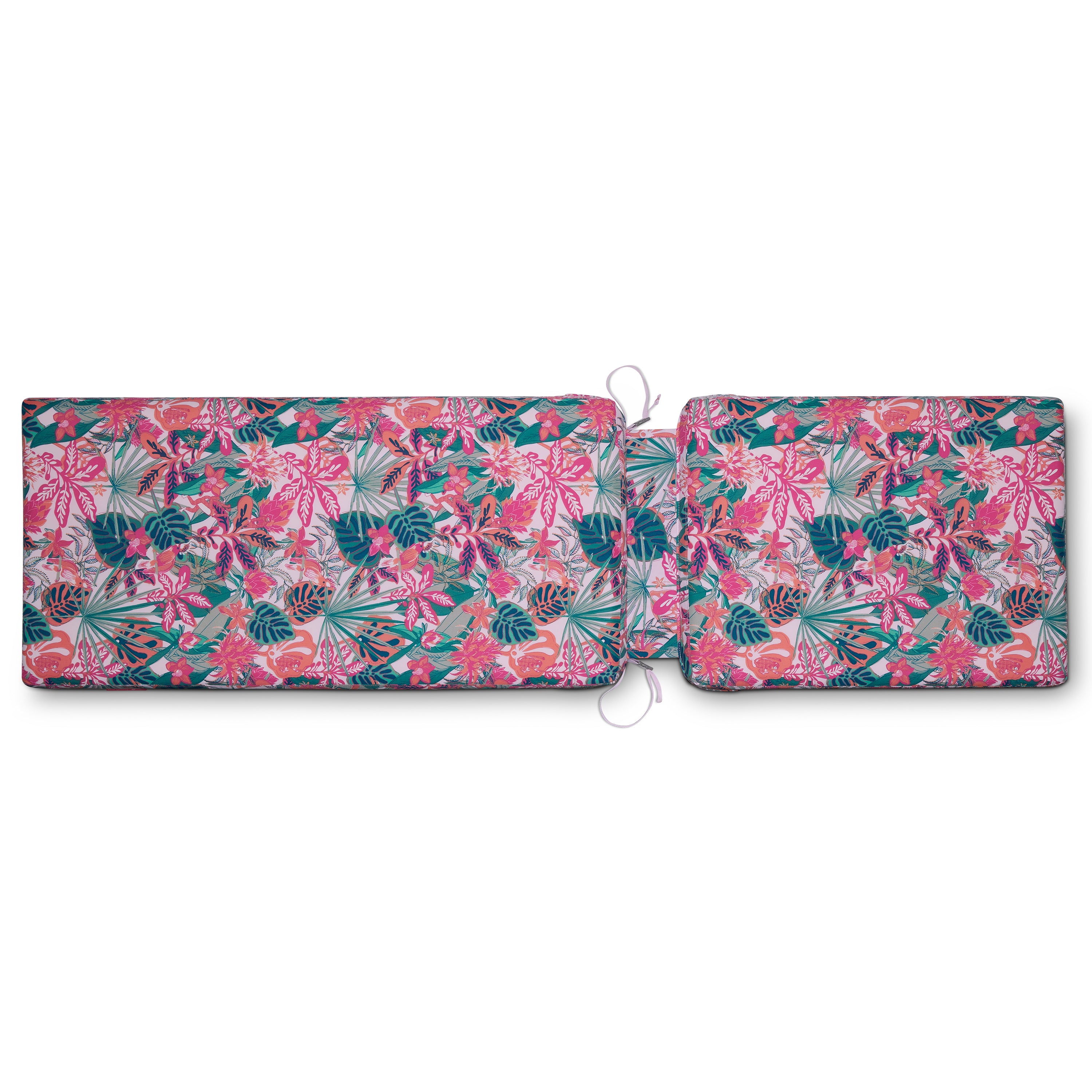 62-168_PATIO_VeraBradley_FoamCushions_ChaiseLounge_RainforestCanopyCoral_Flatlay_IMG.jpg