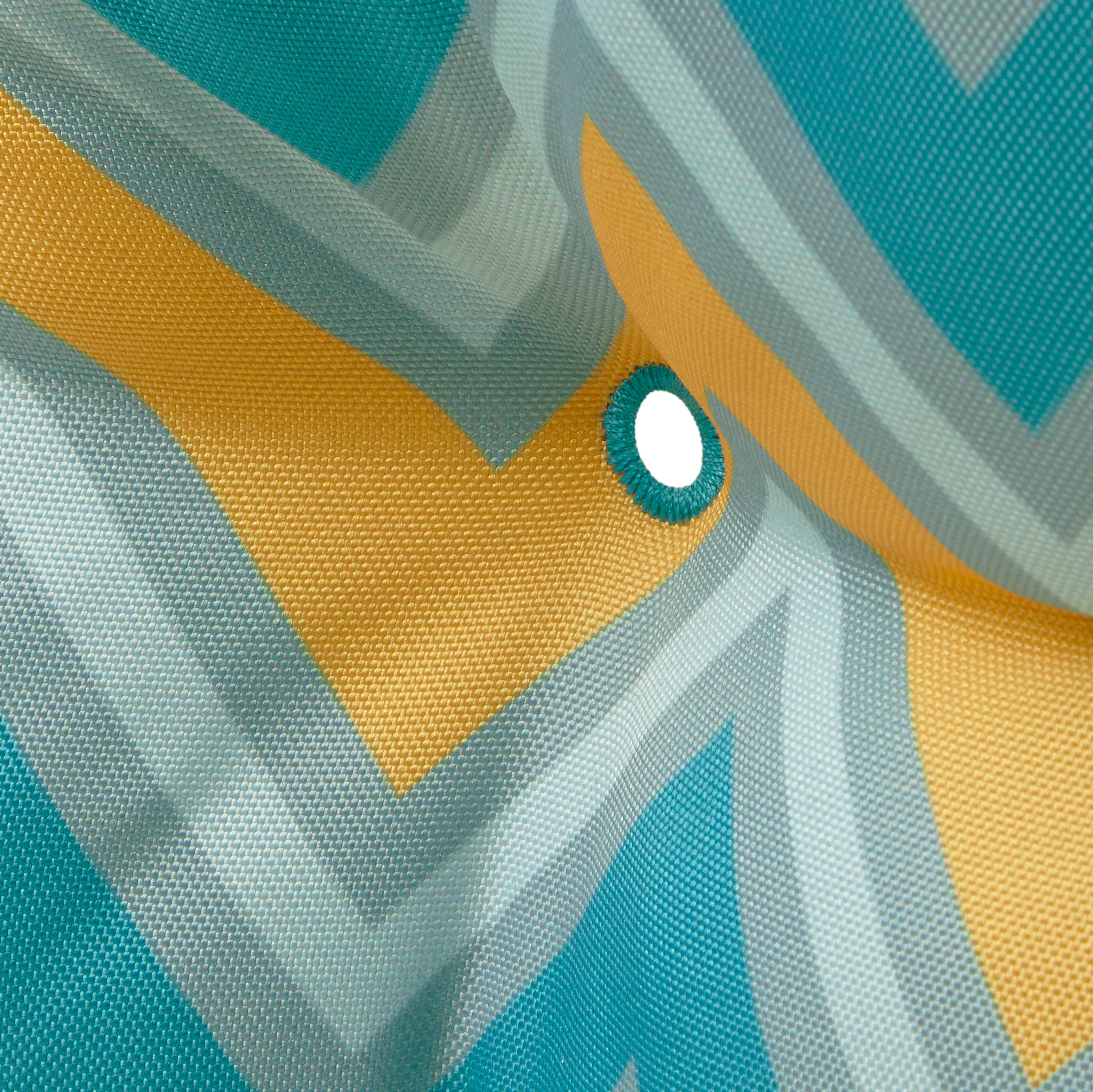 DCRTCH19195_Duck_OPP_SeatCushion_Detail_Grommet_RealTeal_Chevron.jpg