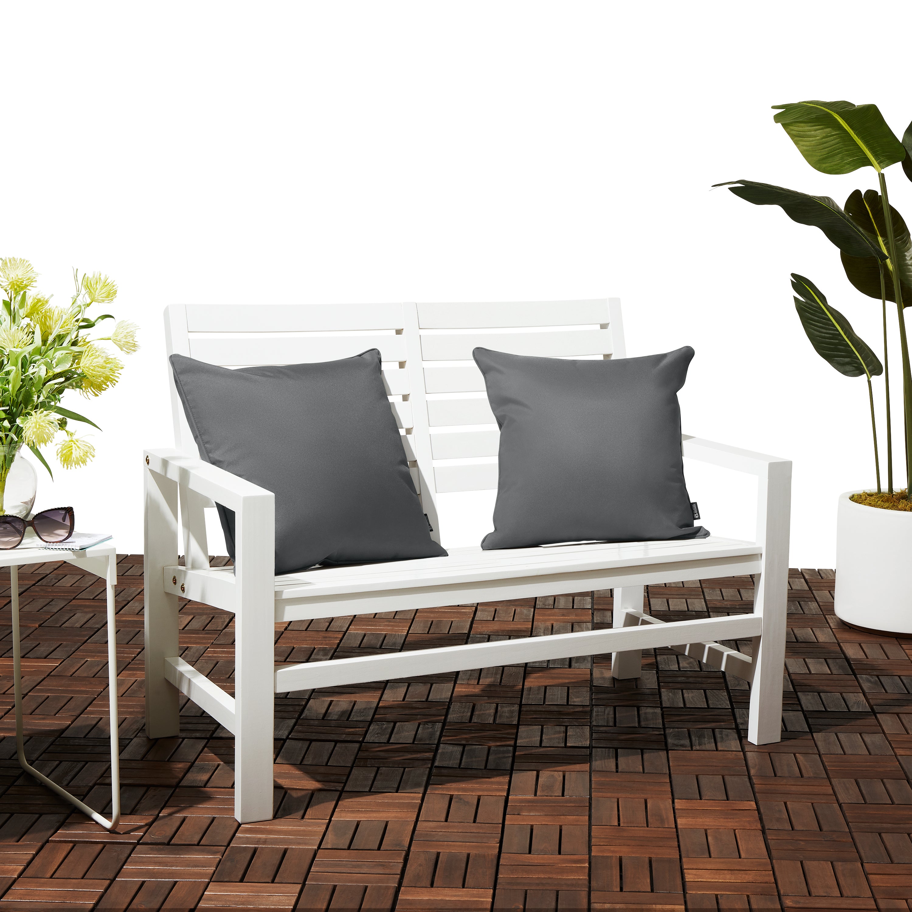 56-476_PATIO_Montlake_AccentPillows_LightCharcoal_Lifestyle_Square.jpg