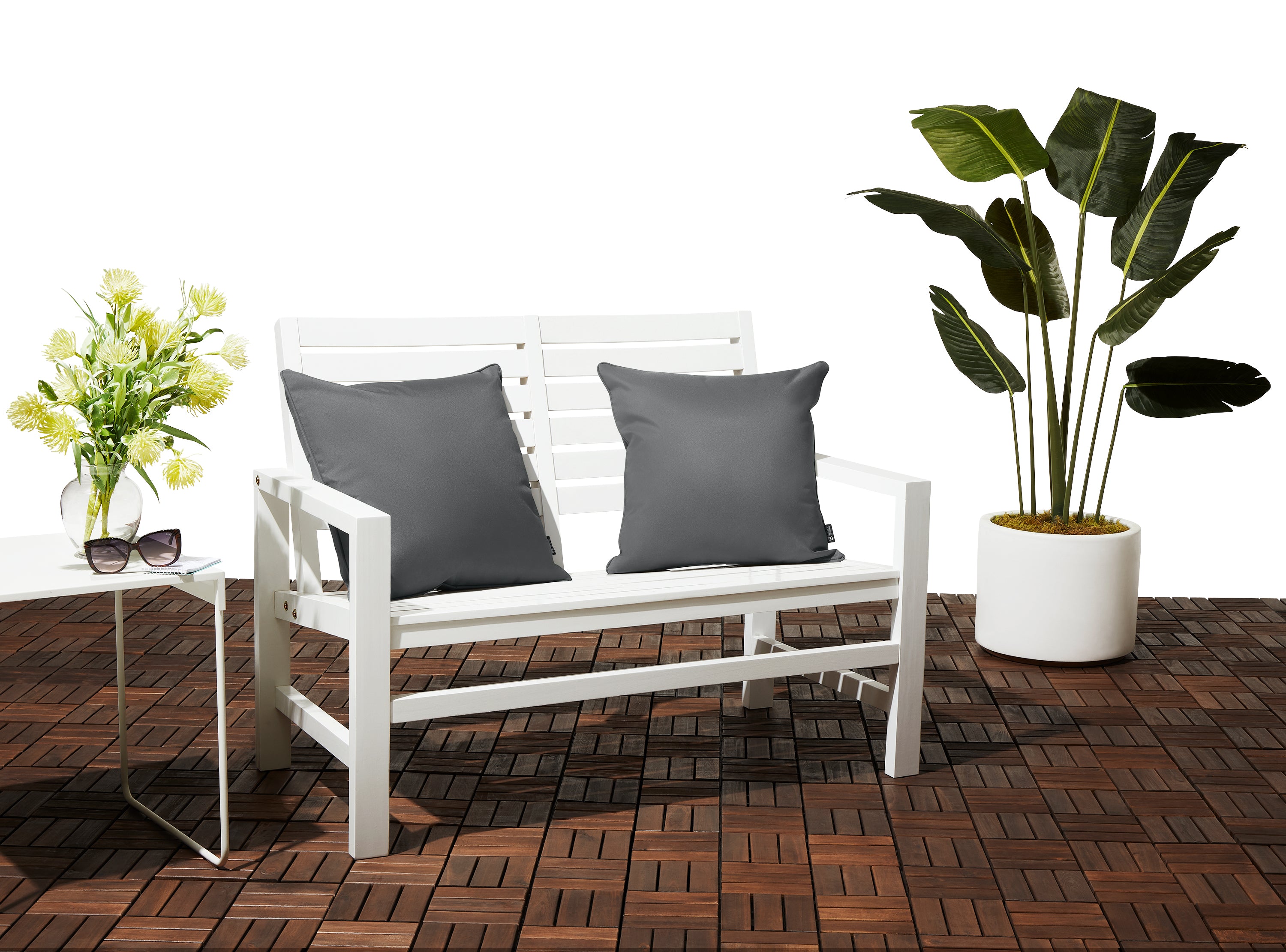 56-476_PATIO_Montlake_AccentPillows_LightCharcoal_Lifestyle_Full.jpg