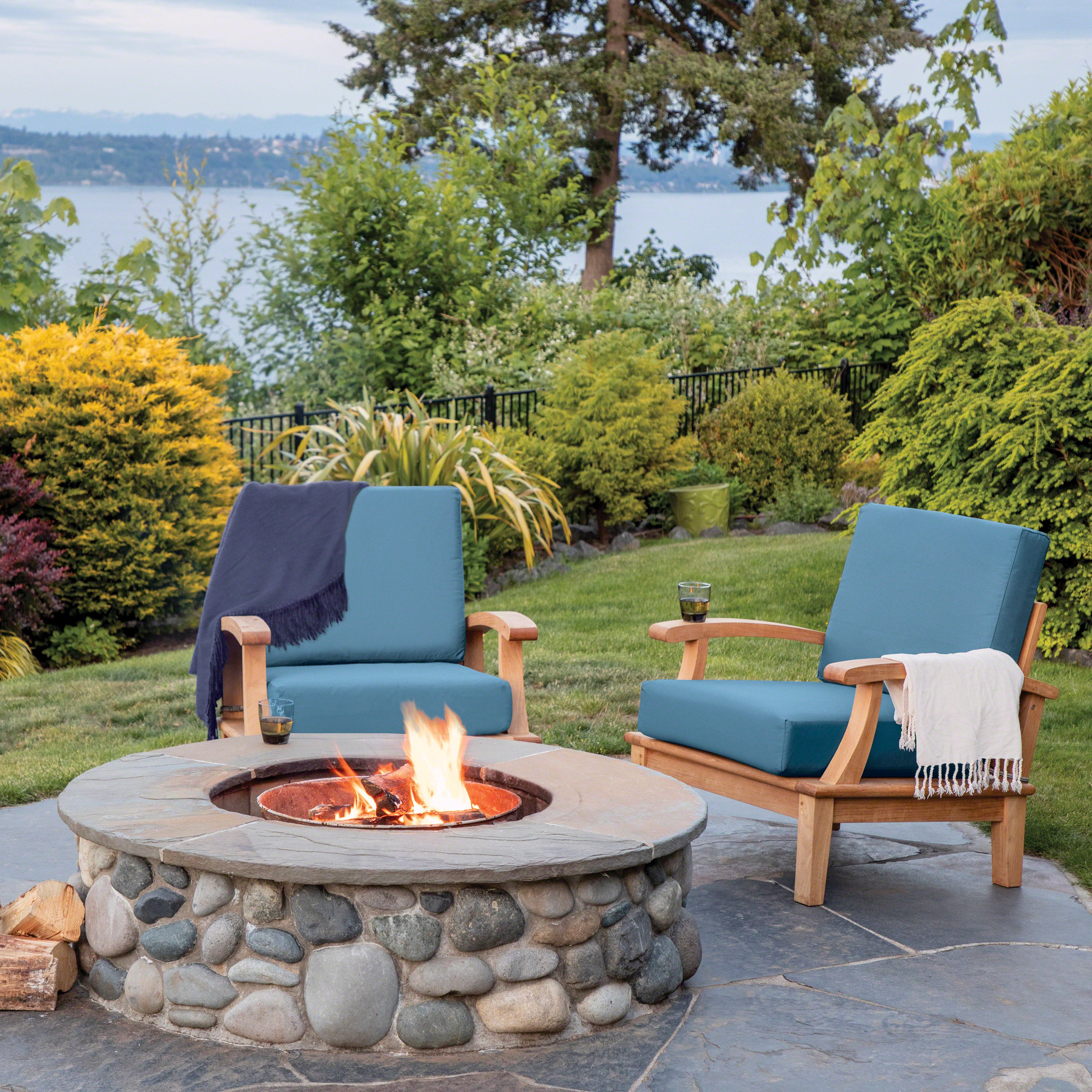 Ravenna_Cushion_LifestyleFire001-EmpireBlue_Square.jpg