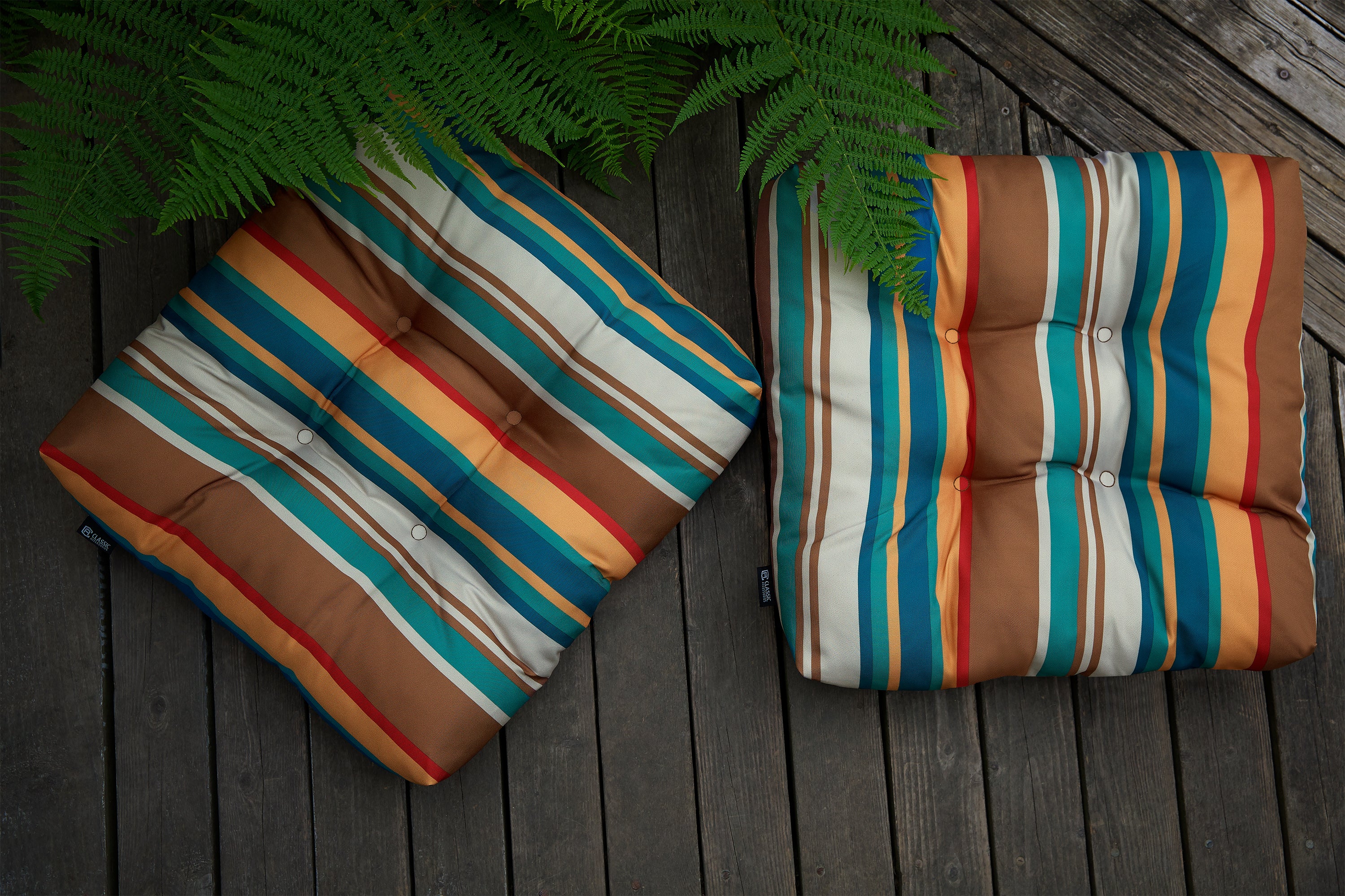 62-122_PAT_OPP_SeatCushion_BackYard_LifestyleSantaFe_Stripe_Deck_2Cushions_IMG.jpg