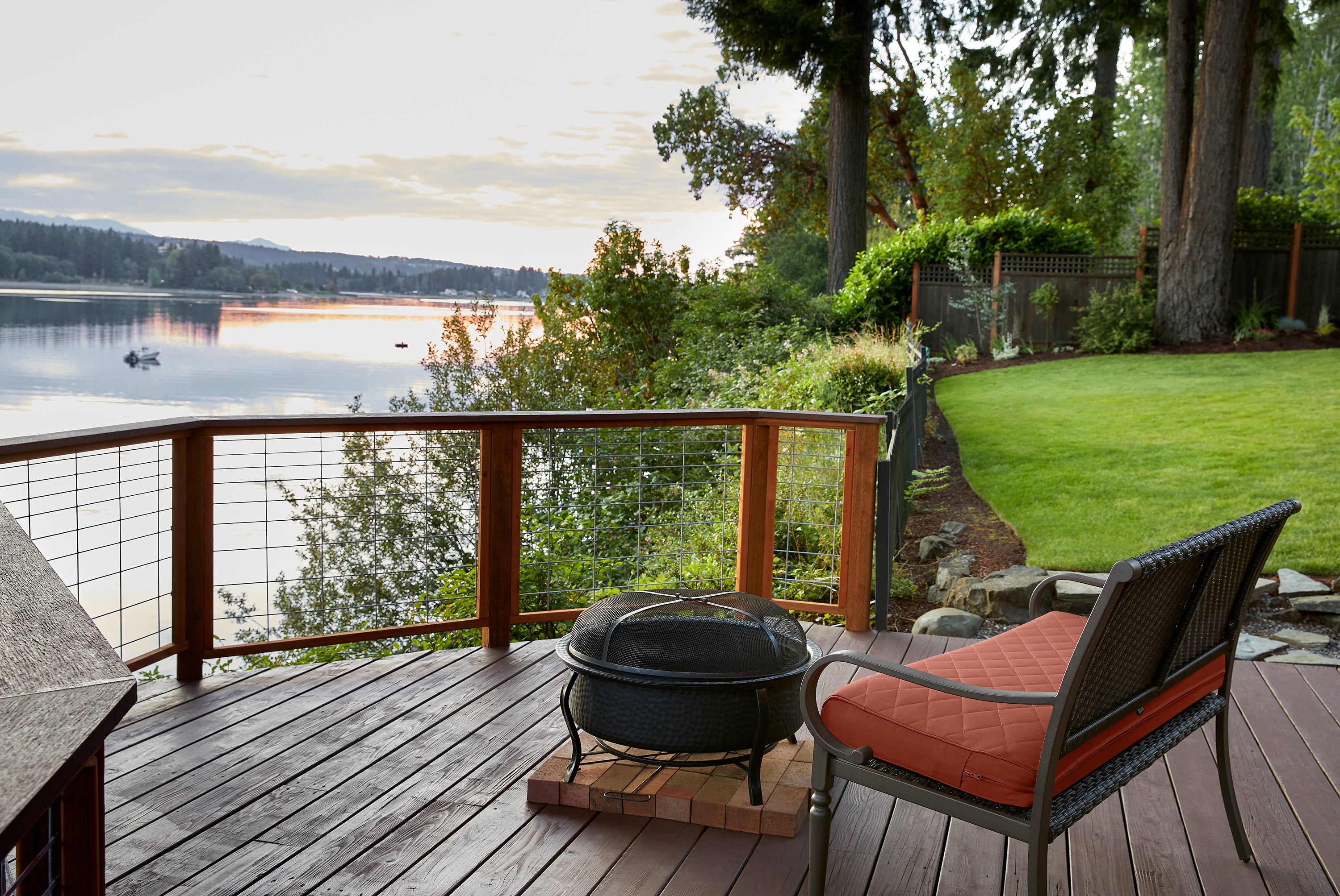 60-469_PAT_Montlake_QuiltedCushion_Bench_LifestyleSunset_Spice_V1_IMG.jpg